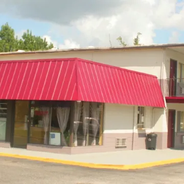Economy Inn