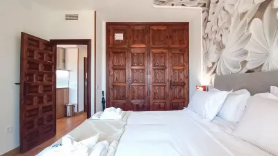 Casón de Los López Apartments Hotels in 