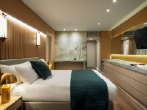 ユー コーラル ビーチ クラブ エイラット ウルトラ オールインクルーシブ エイラートのホテル