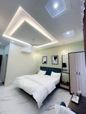 Hotel Kaanjee - 2-Star