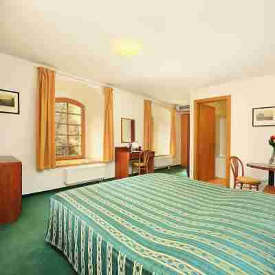 LH Hotel Mlýn Rooms
