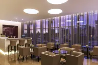 Fraser Suites Riyadh - bar