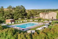 Agriturismo Podere San Giorgio - Pools