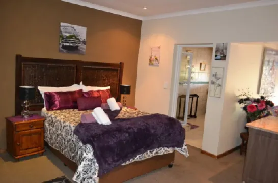 Ikhanda Guesthouse فنادق في 