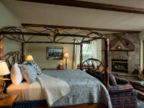 Strong House Inn Hotels in Addison County