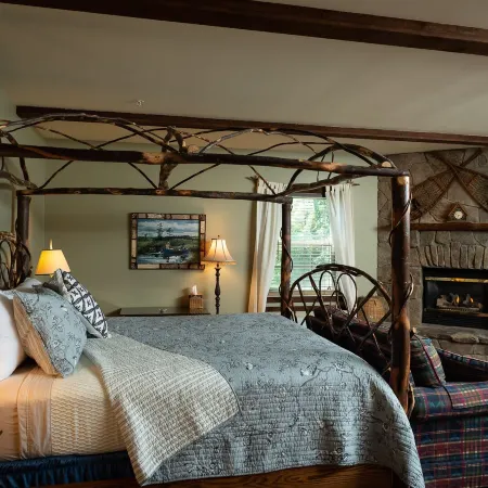 Strong House Inn Отели в г. Аддисон