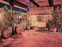 Riad Farah - Bares