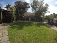 Selborne Bed and Breakfast - parking