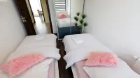 카조우 레지던스 부라코프스카 - 홈스테이