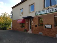 Landgasthaus Klosterhof Hotels in der Nähe von Kirche Hertlingshausen