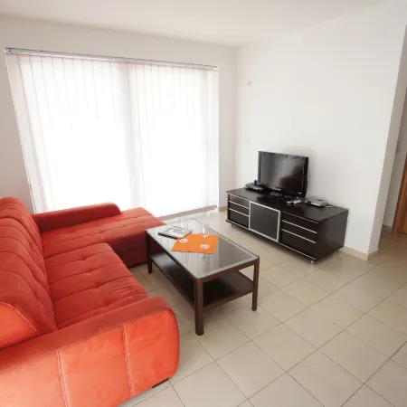 Petrovac Bay Apartments