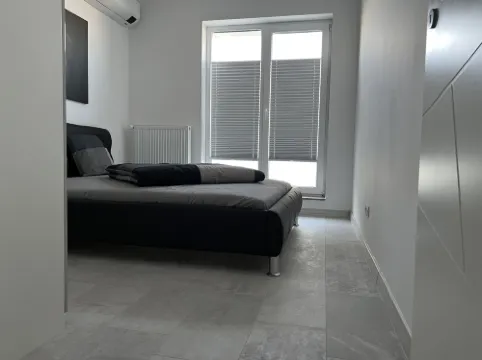 스터닝 2-룸 펜트하우스 레이크뷰 W11