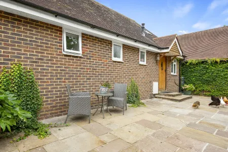 Chambers Place Отели в г. Пангборн