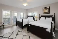 Big Chill by Pristine Property Vacation Rentals