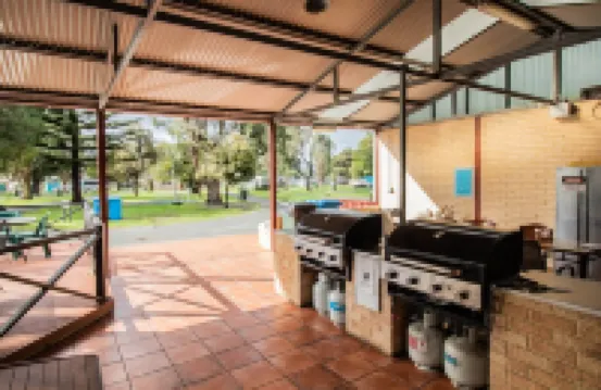 塔斯曼度假公園 - 奧爾巴尼