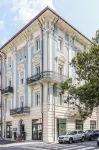 VI Suites Hotel in zona Mercatone Hao Li Lai