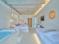 Zefi Hotel & Suites Hotels in Naoussa