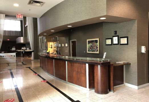 호텔 로비 및 부대시설