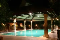 Aalankrita Resort and Convention - piscina