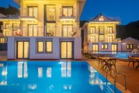 โรงแรมสวนมณฑาลัย - สระว่ายน้ำบนดาดฟ้า