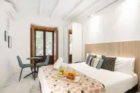 Dobo Madrid Luna Hotels in 