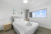 Broadwater on the Peninsula Hotels in Birtinya