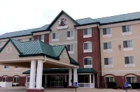 Town & Country Inn and Suites Các khách sạn ở Quincy