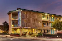 The Stevenson Monterey Hotels near Old Fisherman's Wharf
