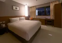 Top Cloud Hotel Gunsan Hotels in Gunsan