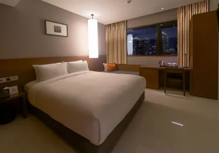 Top Cloud Hotel Gunsan