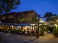 Inout Hotels near FGC - Peu del Funicular