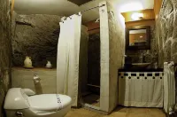 Hotel Mallku Cueva