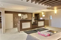 Holiday Inn Express Fargo-West Acres