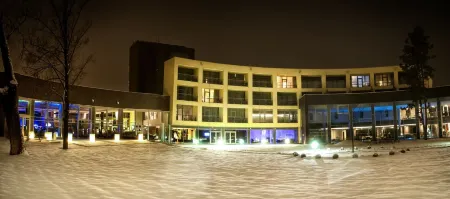 Hotel Azur Premium Отели в г. Шиофок