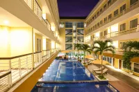 Sylvia Hotel Premier Kupang - Pools