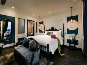 JM Marvel Hotel & Spa