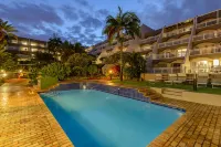 Umhlanga Cabanas Hotels in Umdloti