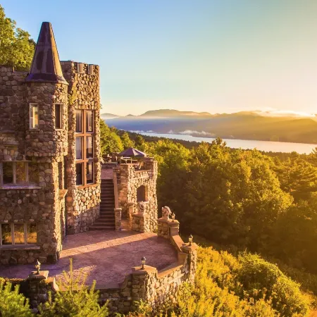 Highlands Castle Overlooking Lake George Plus 2 Other Castles & Suites