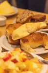 Hotel Bariloche by Tierra Gaucha - sarapan
