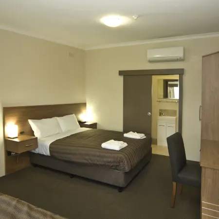 Seabrook Hotel