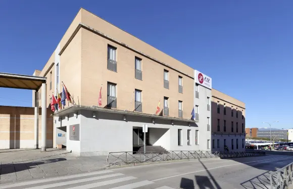 特雷斯坎託斯EXE酒店