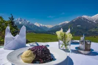 Hotel Restaurant Grünwalderhof Hotels in Patsch
