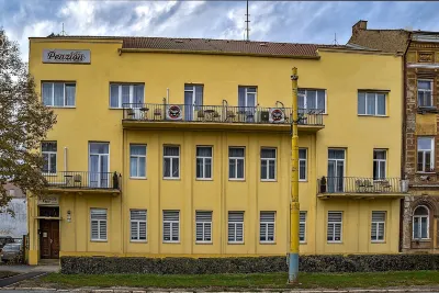 Penzión Sport Hôtels à proximité de : Palais Csáky-Dezőfi