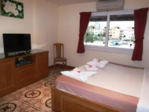 ชัยพูน อินน์