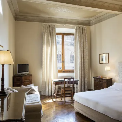 Palazzo Ravizza Hotels near Siena City Centre