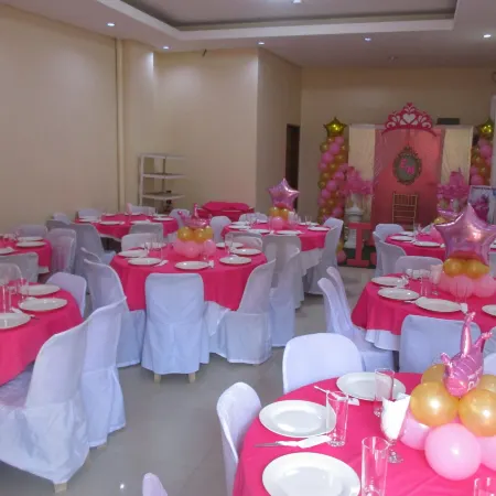 Wmv Hotel & Restaurant