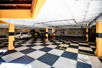 Safari Natal Beach Hotel - parking