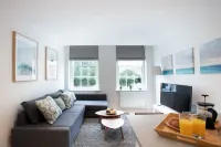 Hampden Apartments - the George Hotels near Datchet Baptist Church