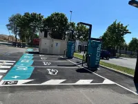 Kyriad Villeneuve Saint-Georges - parking