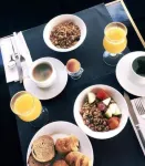 Hôtel Cannes Centre Univers - breakfast